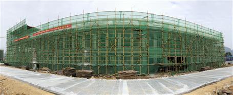 桂金分公司承建河池市企業(yè)教育基地業(yè)務綜合樓主體工程封頂